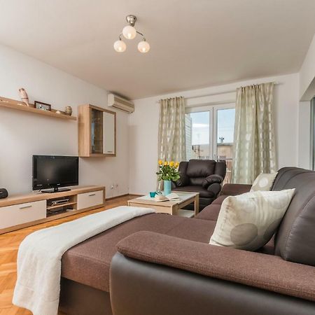 Apartment Marty Crikvenica Ngoại thất bức ảnh